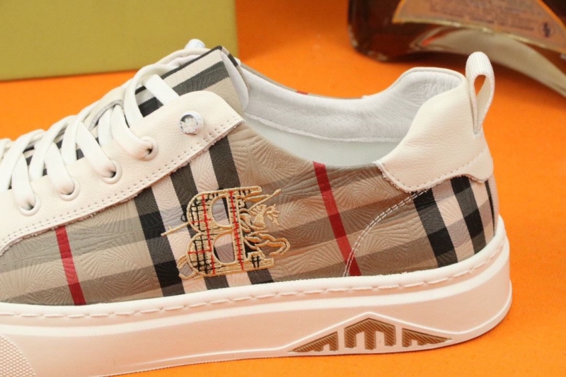 Burberry Sneakers